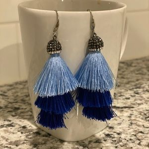💙 Blue tassel earrings 💙